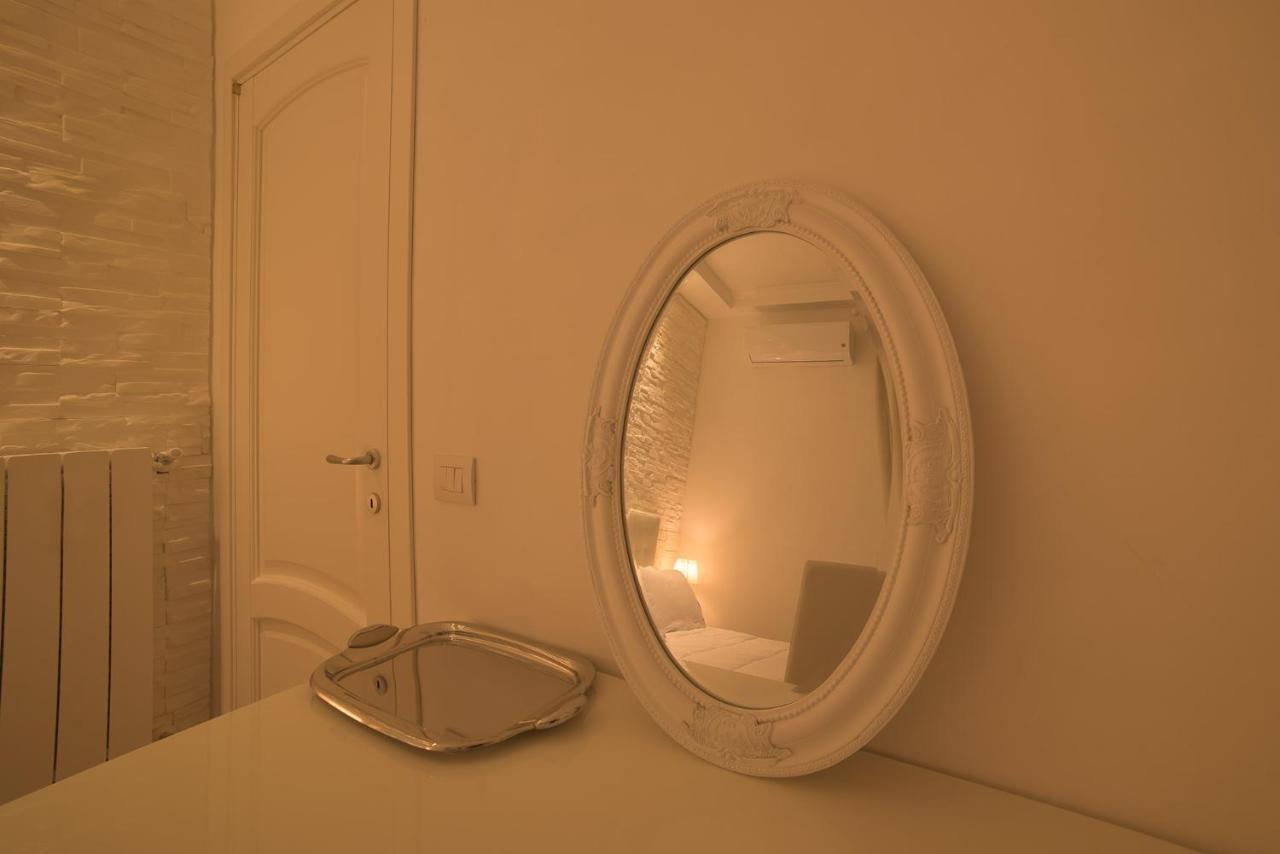 Bed and Breakfast Malenki à Rome Extérieur photo